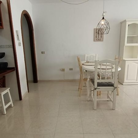 Alquilaencanarias El Medano Junto A La Playa מראה חיצוני תמונה